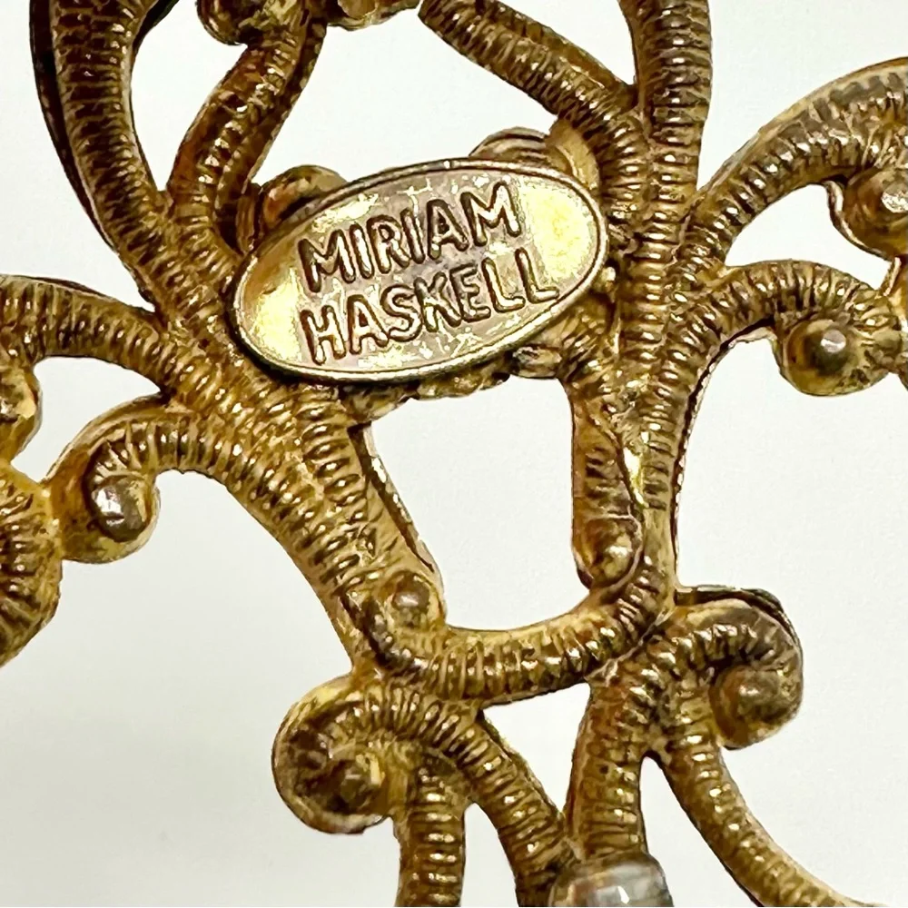 Miriam Haskell Vintage Signed Gold Tone Fleur De Lis Brooch Pin